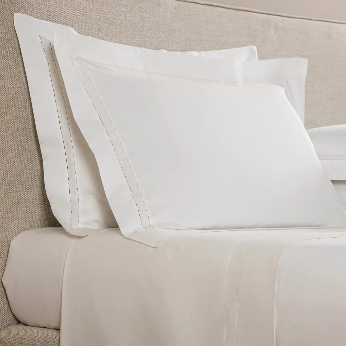 Doppio Ajour White Bedding by Frette