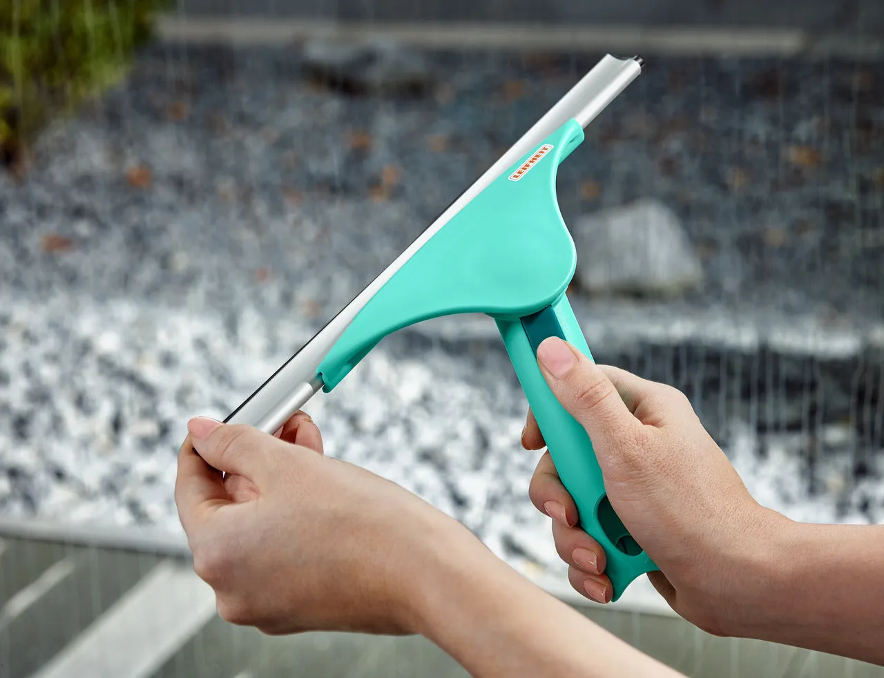 LEIFHEIT Window Slider M Squeegee L51425